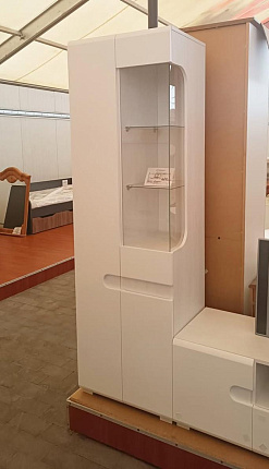 Шкаф с витриной  Леонардо Белый перламутр МН-026-01/1