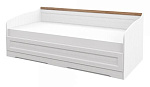 Кровать